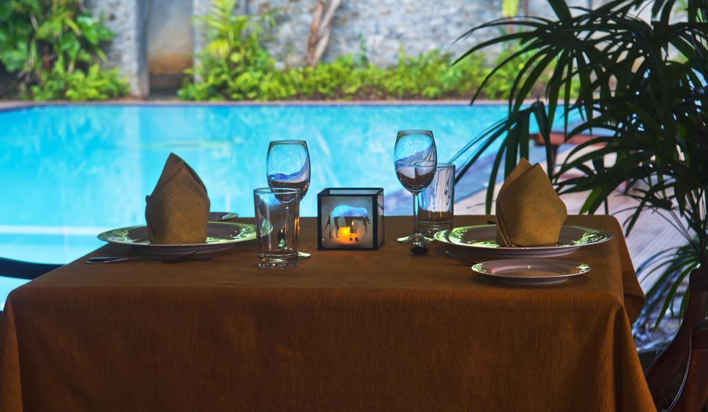 Hotel Sunflower Kataragama Zimmer foto